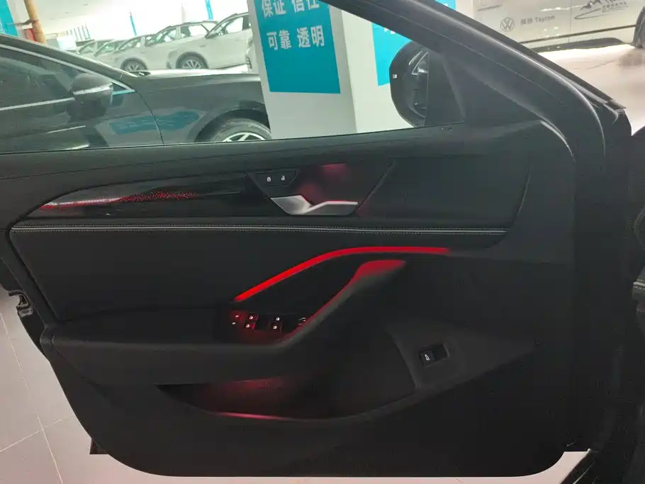 Volkswagen Magotan 2024