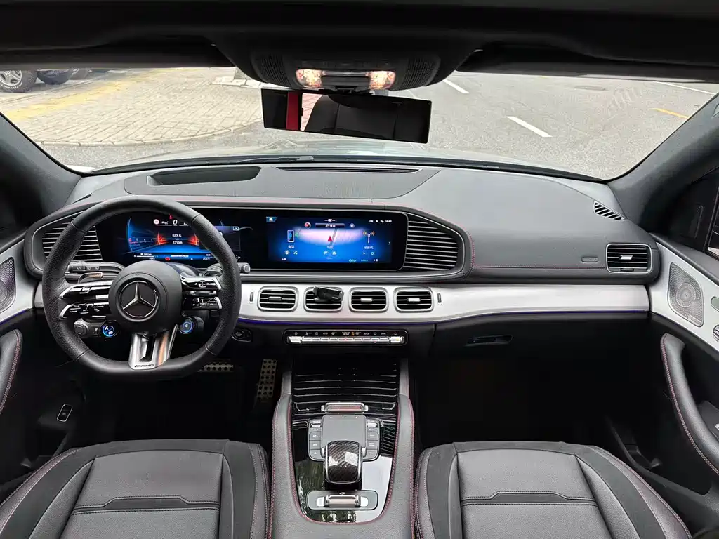 Mercedes-Benz GLE AMG 2024 — фото 11