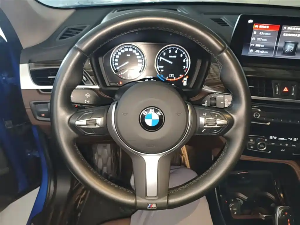 BMW X1 2019 — фото 11