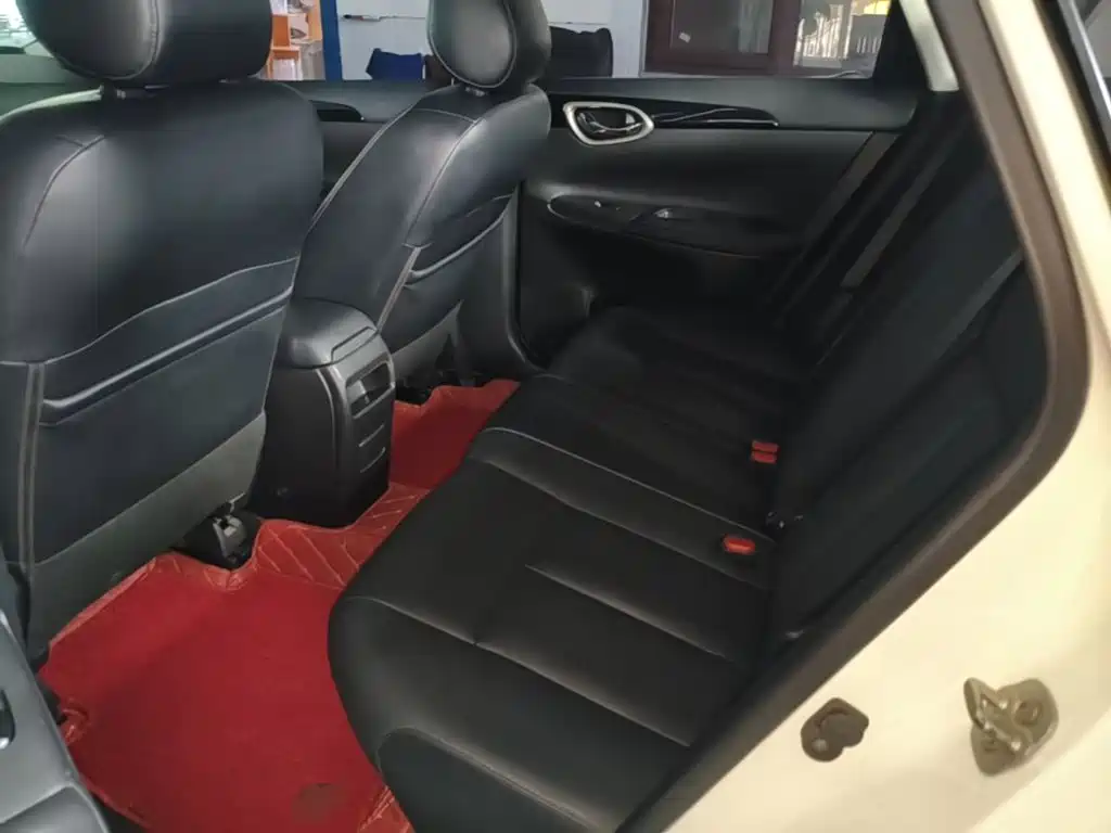 Nissan Sylphy 2019 — фото 17