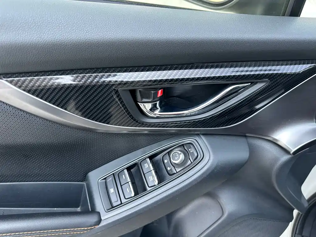 Subaru XV 2018 — фото 11