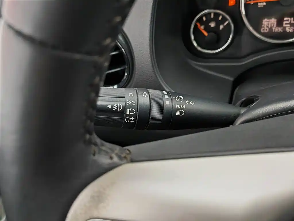 Jeep Compass 2015 — фото 21