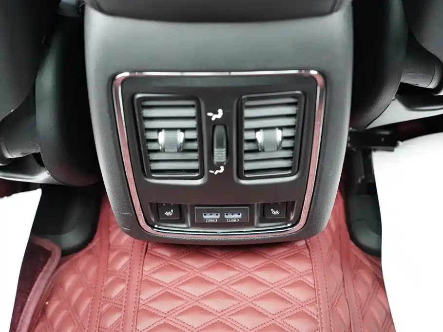 Jeep Grand Cherokee 2022 — фото 18