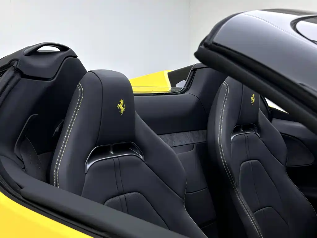 Ferrari SF90 2022 — фото 24