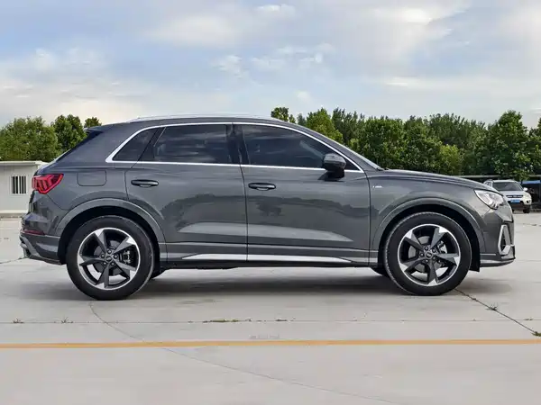 Audi Q3 2022