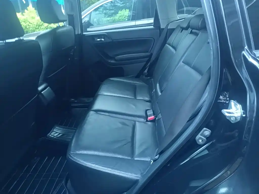 Subaru Forester 2016 — фото 17