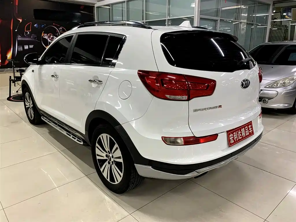 Kia Sportage 2016 — фото 16