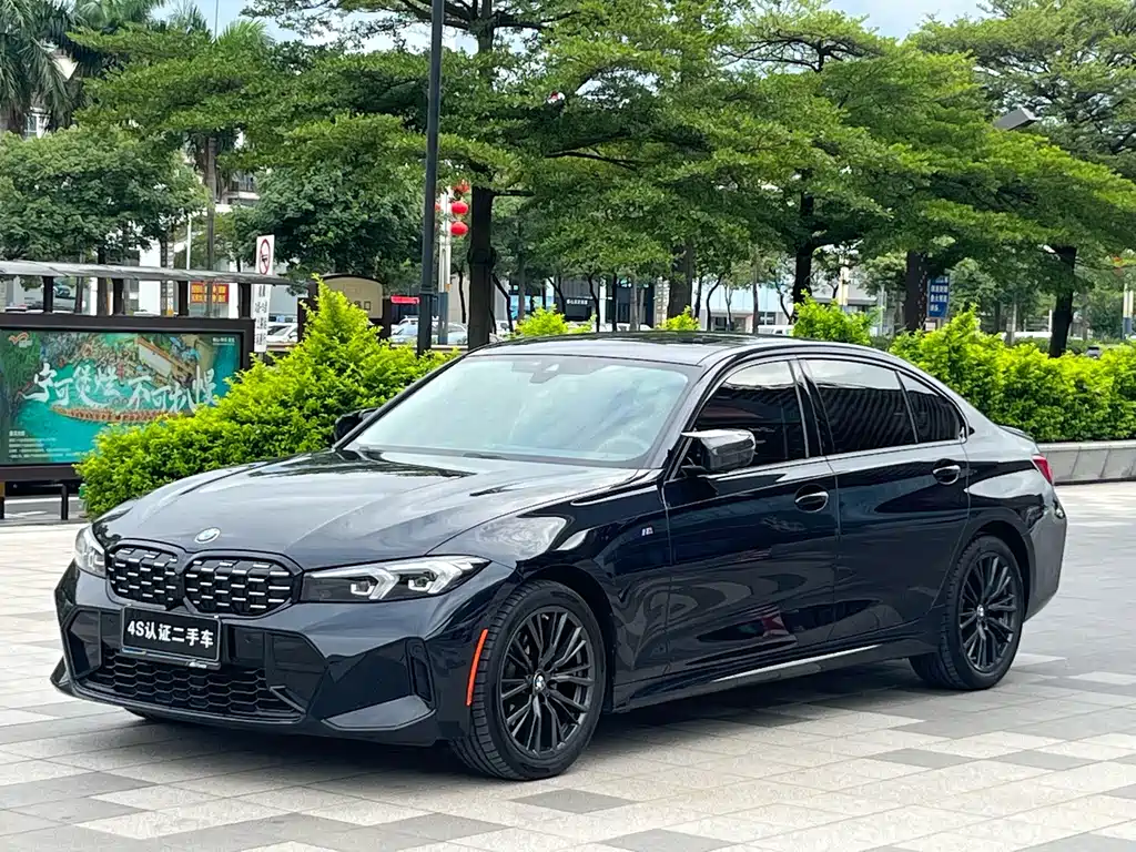 BMW 3 Series 2023