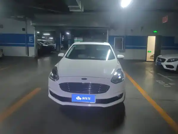 Ford Escort 2019