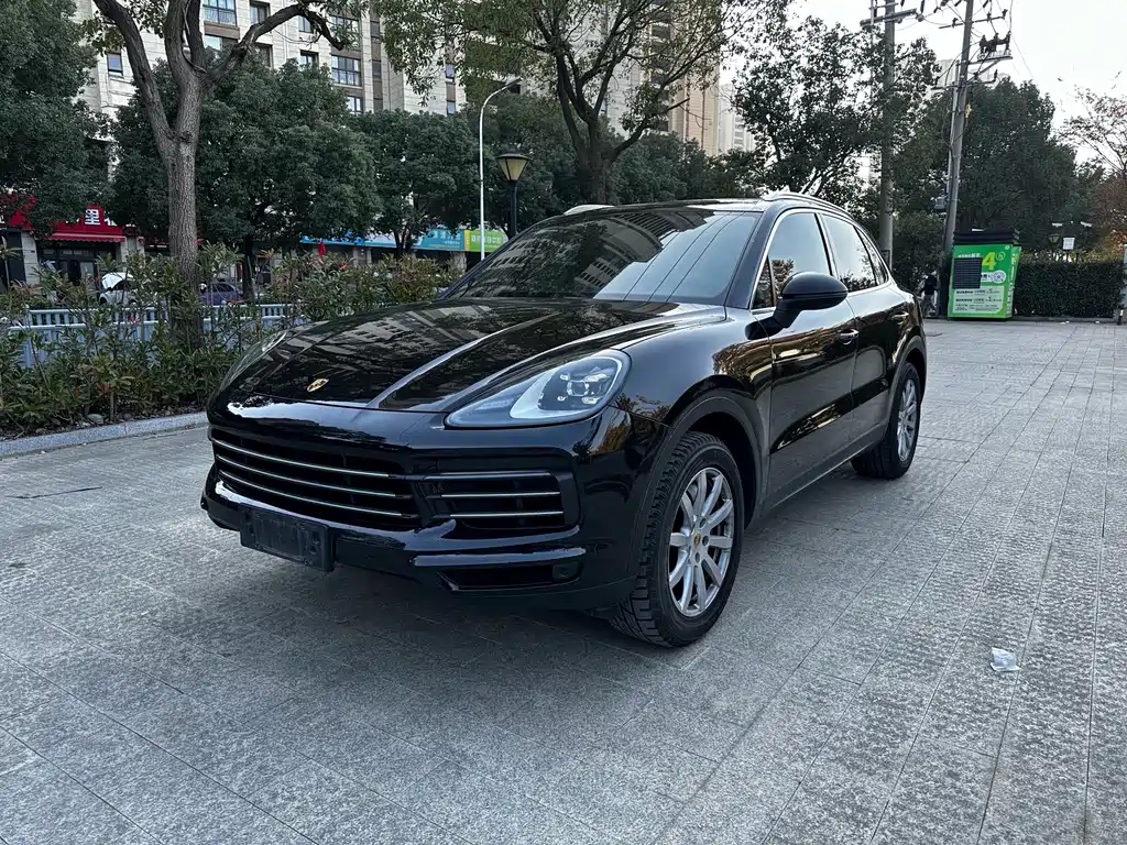 Porsche Cayenne 2019 — фото 3