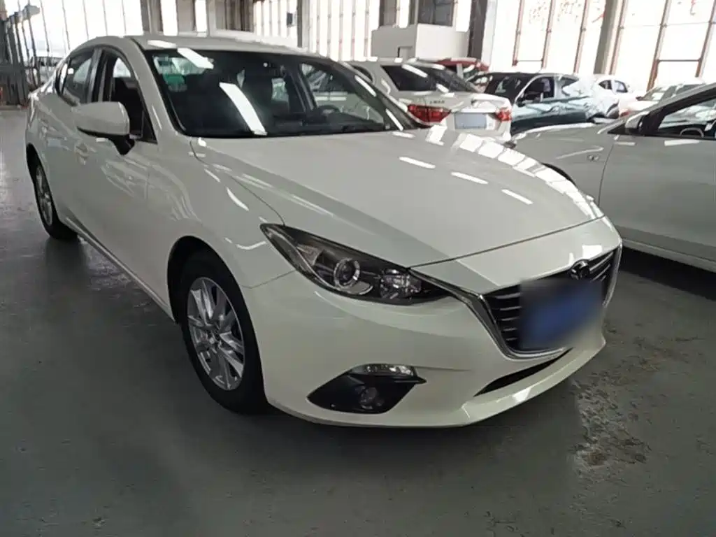 Mazda 3 Axela 2016 — фото 4