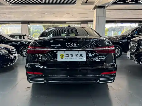 Audi A6L 2022