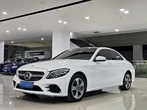 Mercedes-Benz C-Class 2019