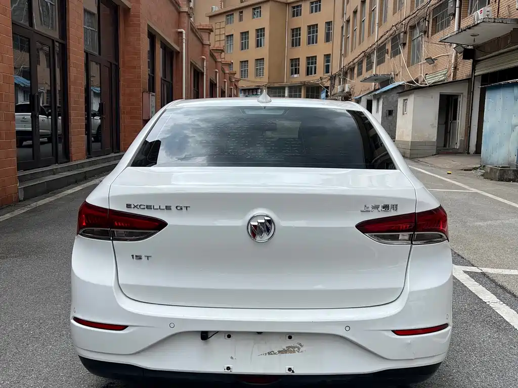 Buick Excelle 2020