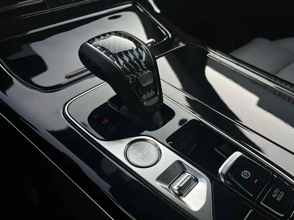 GAC Trumpchi M8 2023 — фото 9