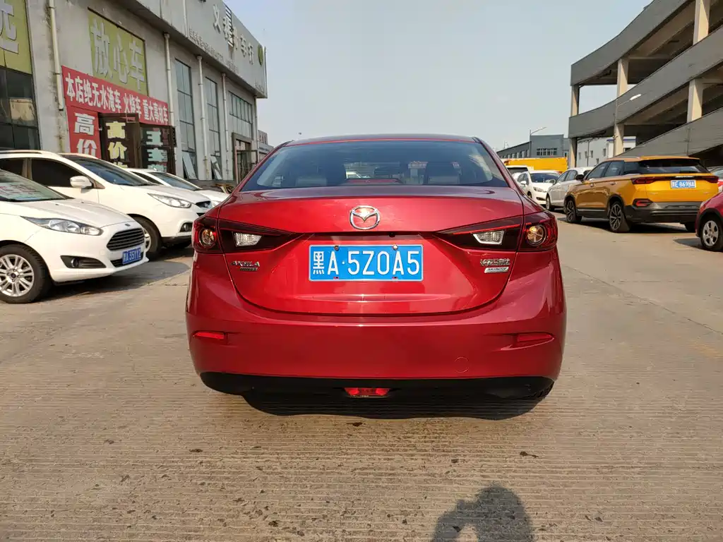 Mazda 3 Axela 2016 — фото 14