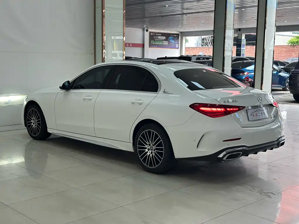 Mercedes-Benz C-Class 2022 — фото 20