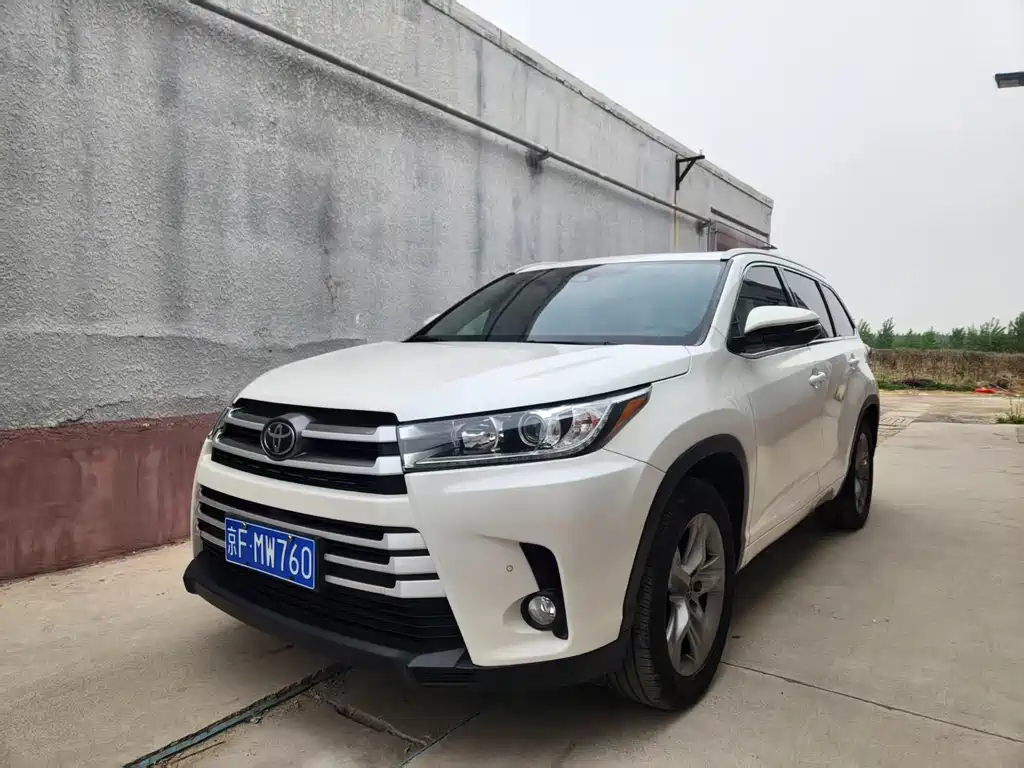 Toyota Highlander 2018 — фото 2