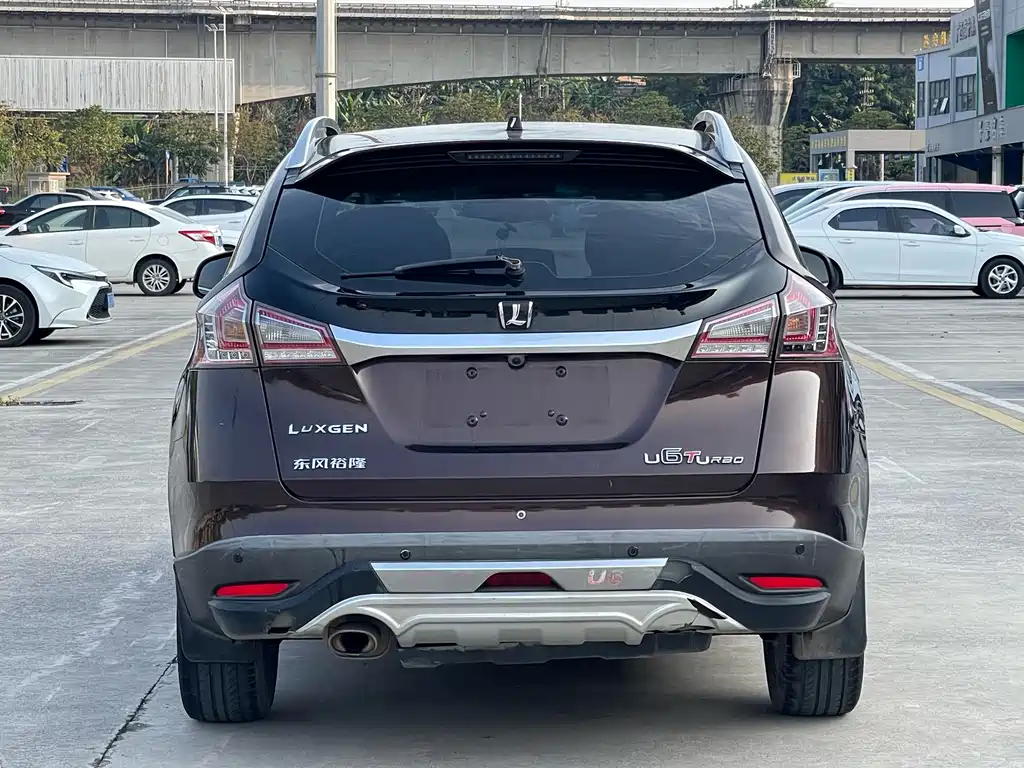 Luxgen You6 SUV 2015 — фото 7