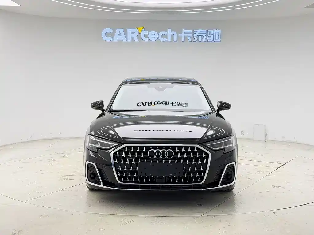 Audi A8 2023 — фото 2