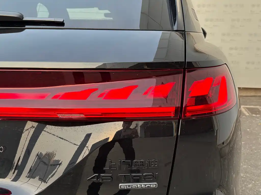 Audi Q6 2025 — фото 13