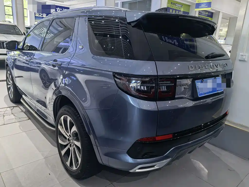 Land Rover Discovery Sport 2022 — фото 8