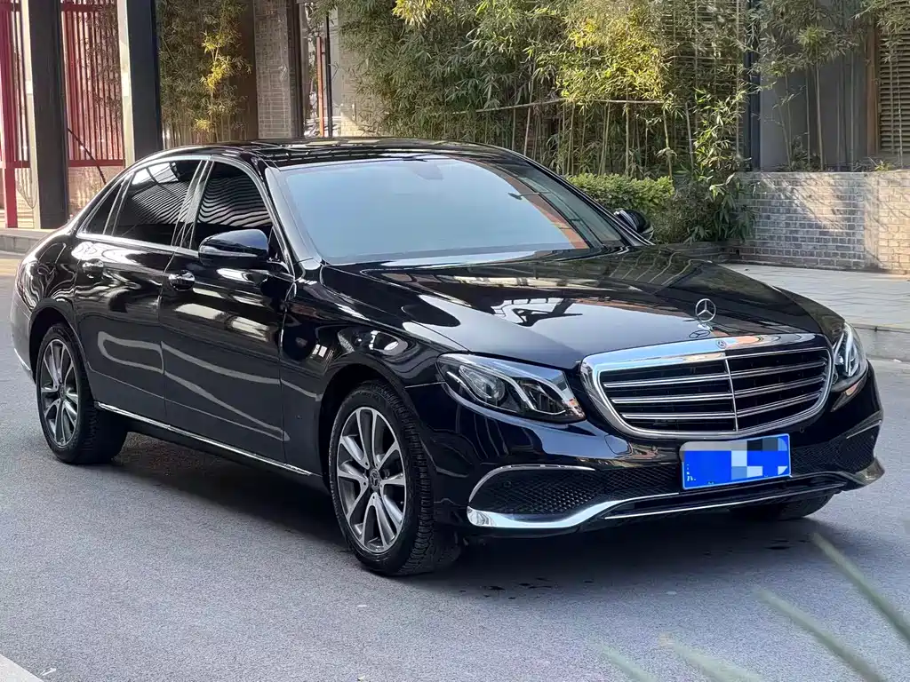 Mercedes-Benz E-Class 2019 — фото 3