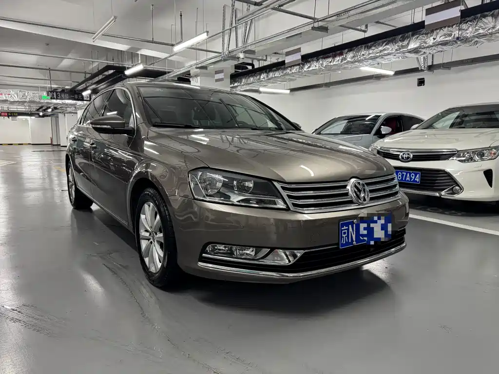 Volkswagen Magotan 2016