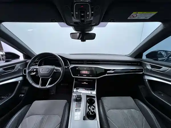 Audi A6L New Energy 2022