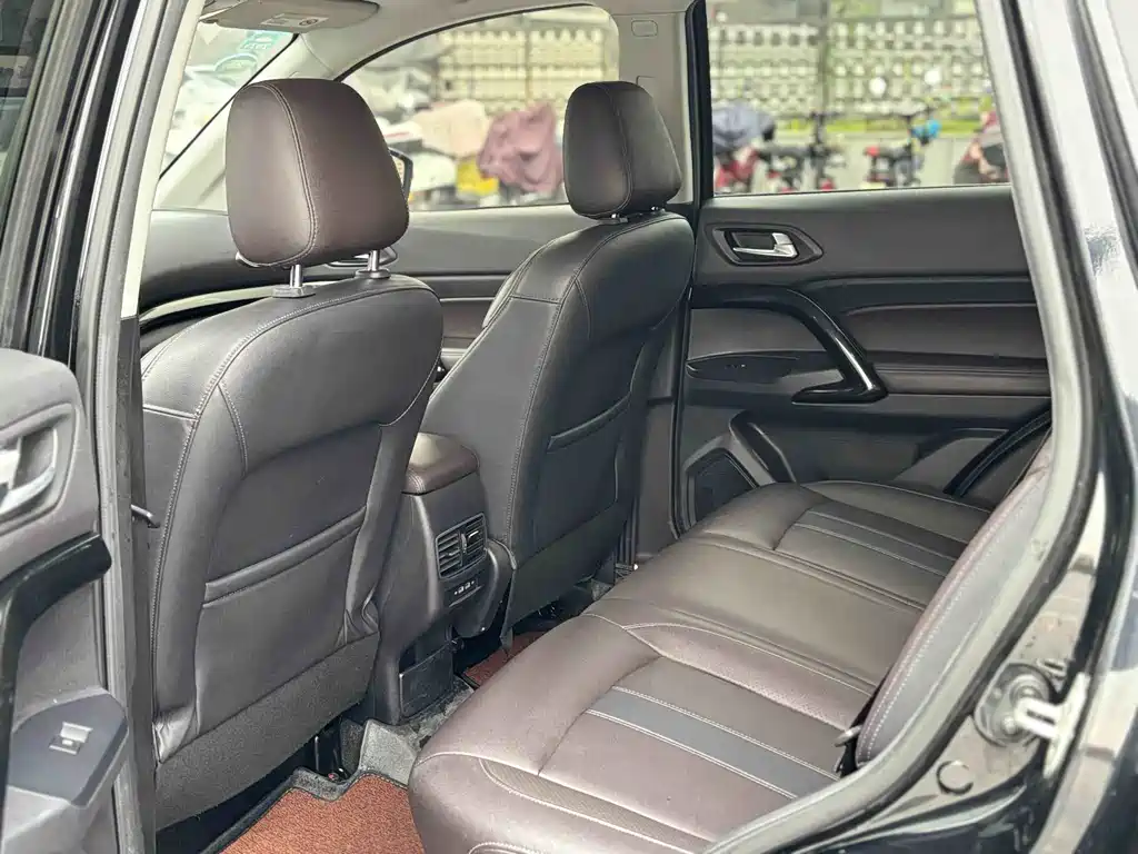 GAC Motor Trumpchi GS4 2019 — фото 6