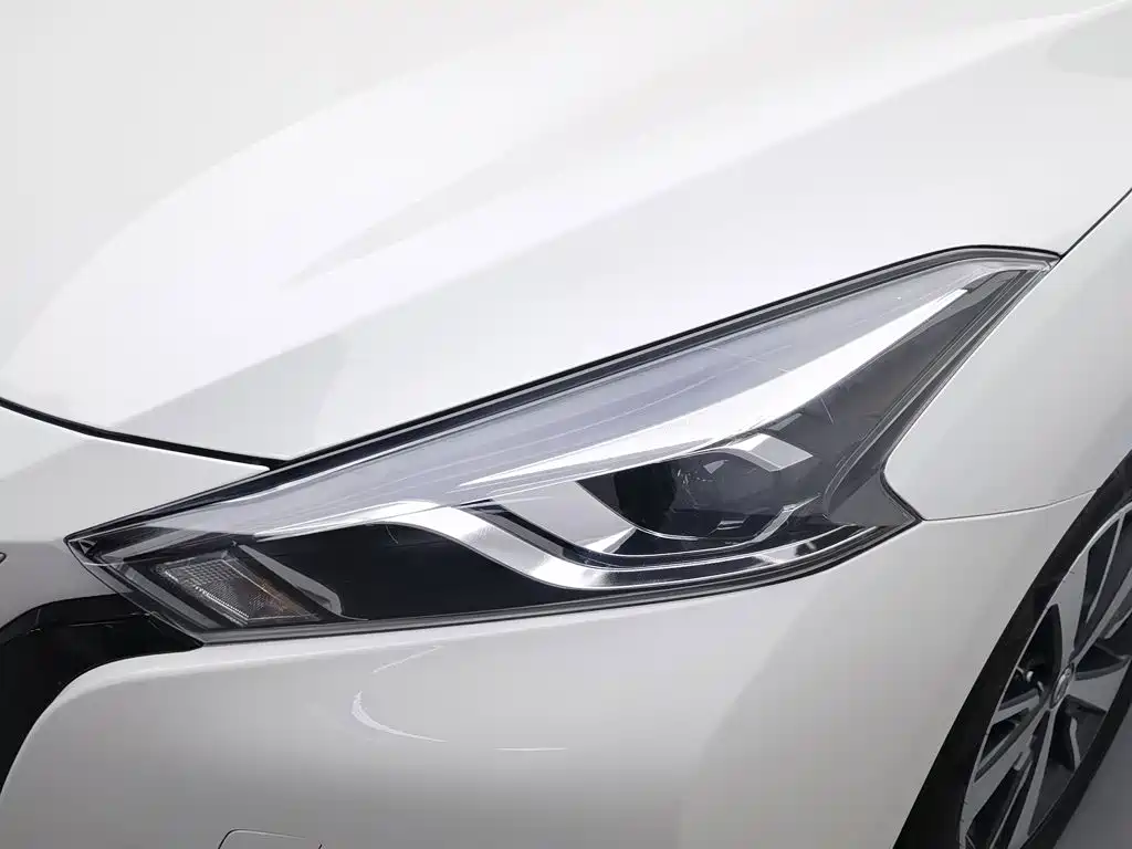 Nissan Bluebird 2018