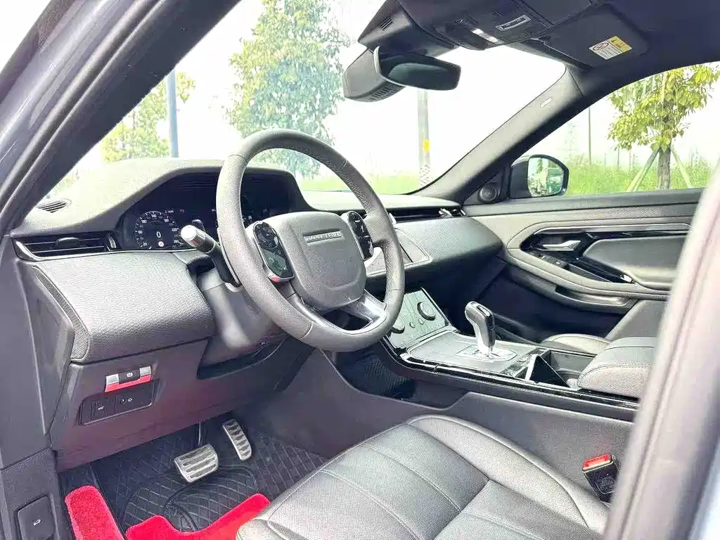 Land Rover Evoque 2021 — фото 3
