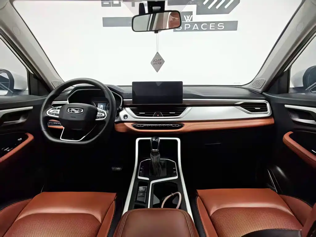 Geely Vision X6 2019 — фото 14