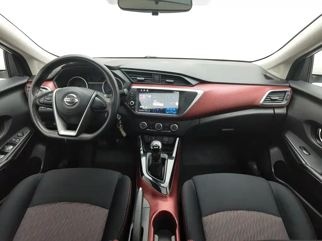 Nissan Bluebird 2018