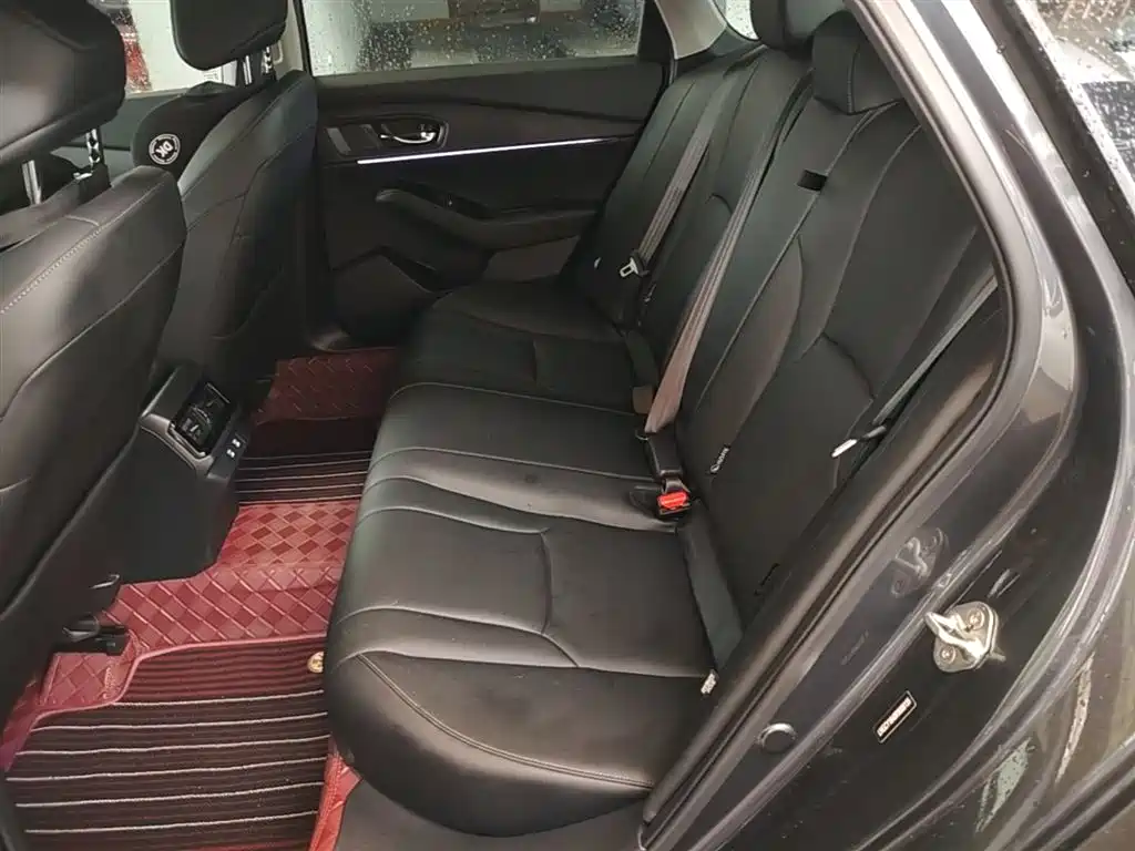 Honda Accord 2023 — фото 17