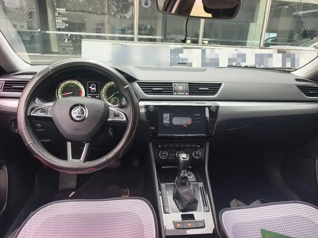 Skoda Speedy 2017 — фото 13