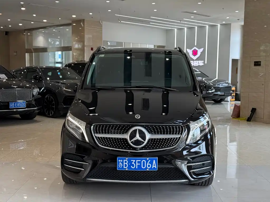 Mercedes-Benz V-Class 2021 — фото 2
