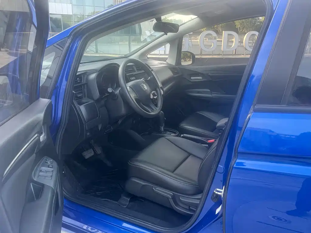 Honda Fit 2018 — фото 7