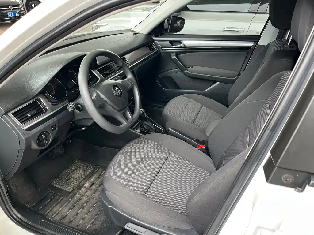 Volkswagen Bora 2021