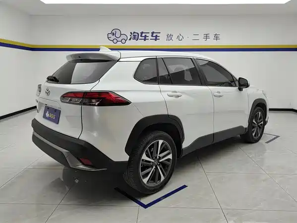 Toyota Frontlander 2022