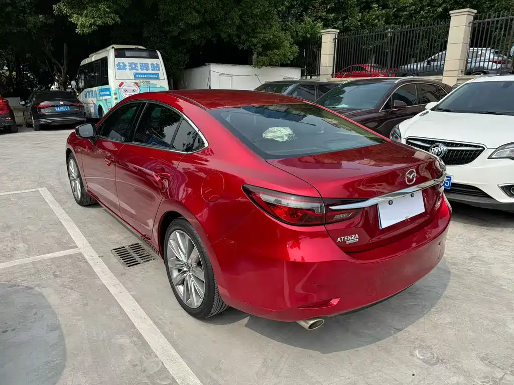 Mazda Atenza 2020