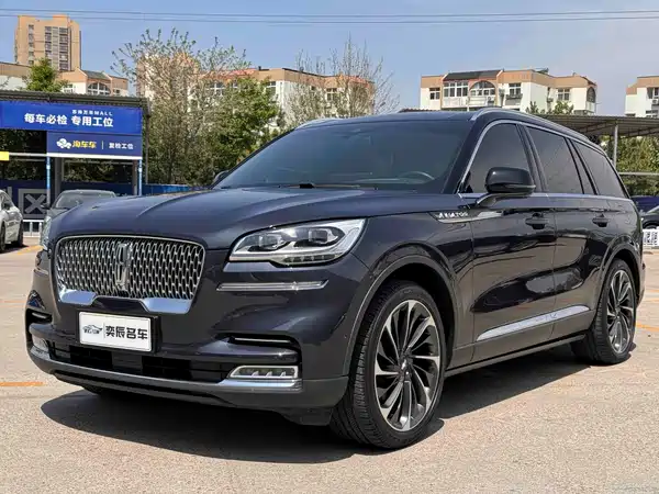 Lincoln Aviator 2021