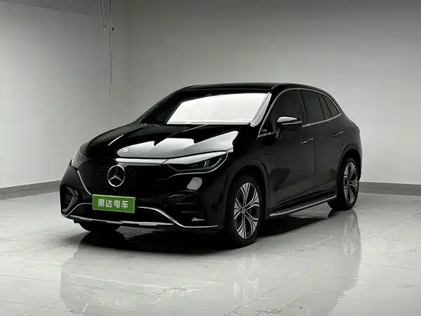 Mercedes-Benz EQE SUV 2025