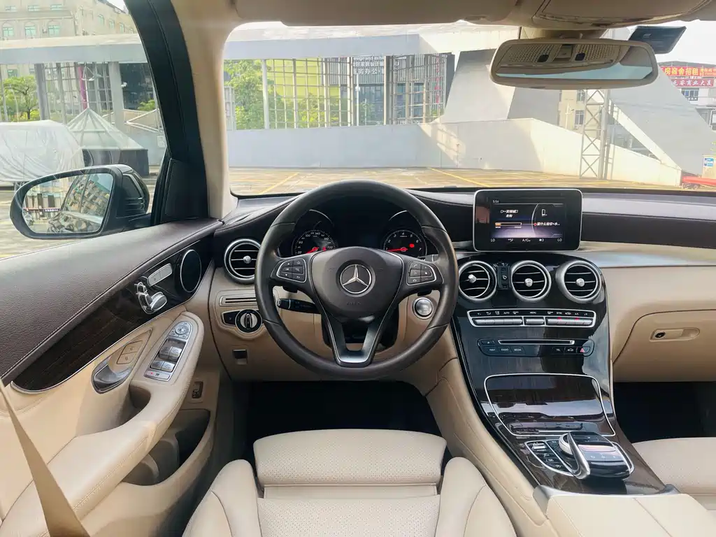 Mercedes-Benz GLC 2018