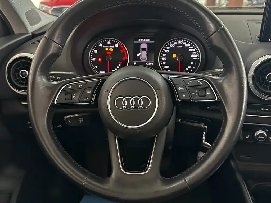 Audi A3 2020 — фото 19