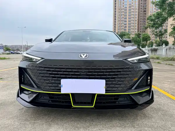 Changan UNI-V 2022