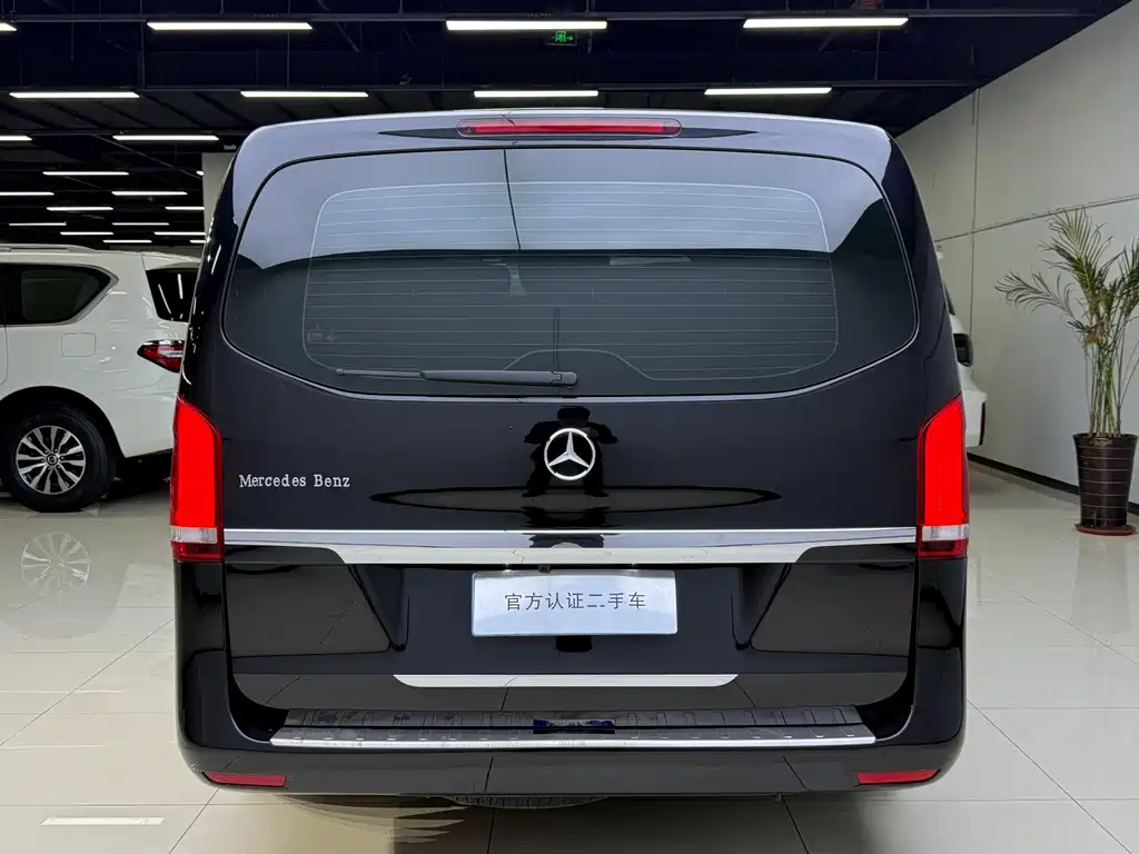 Mercedes-Benz Vito 2018 — фото 19