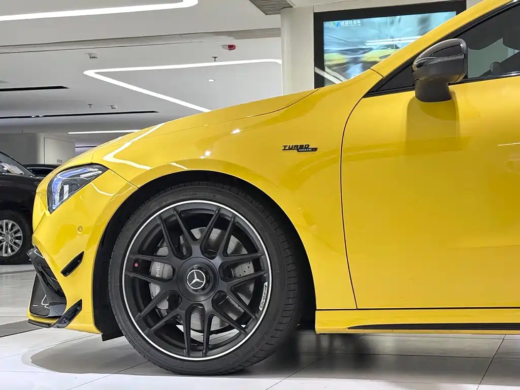 Mercedes-Benz CLA AMG 2021