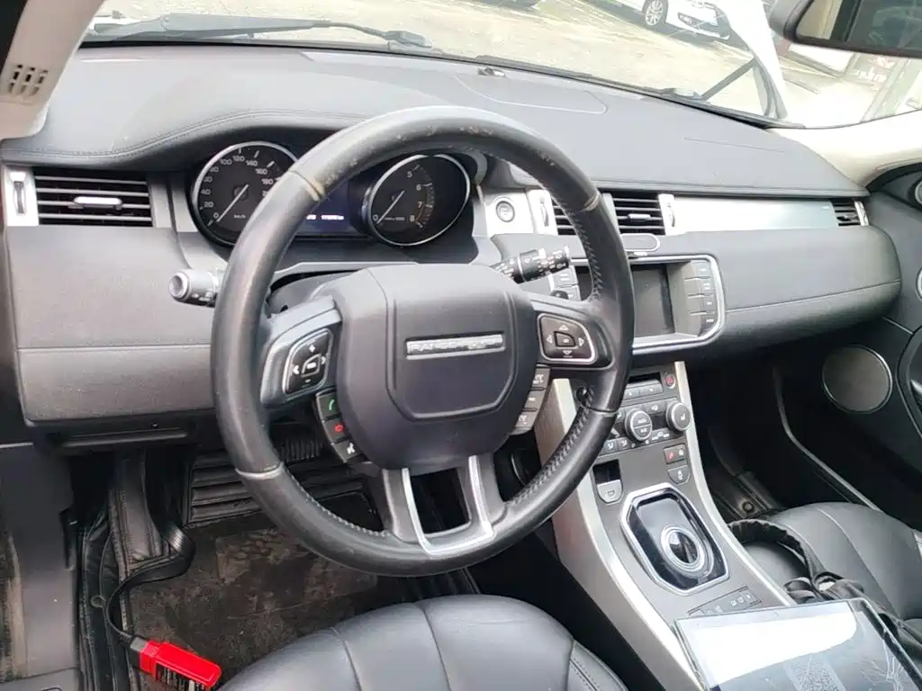 Land Rover Range Rover Evoque 2016 — фото 10