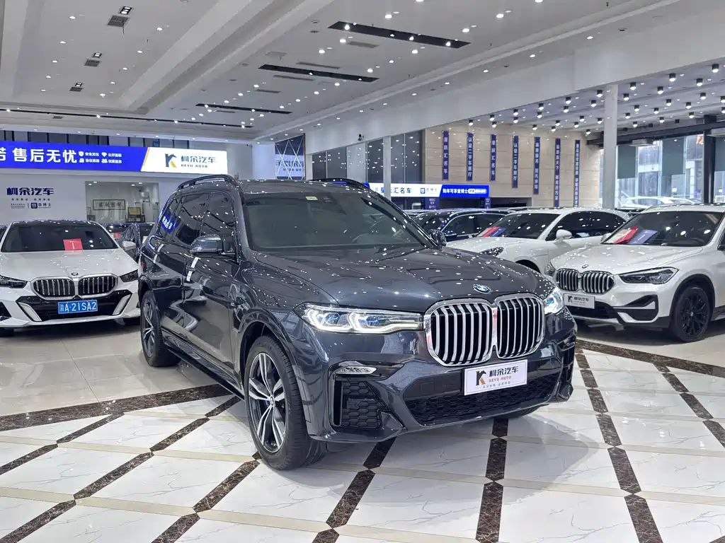 BMW X7 2019